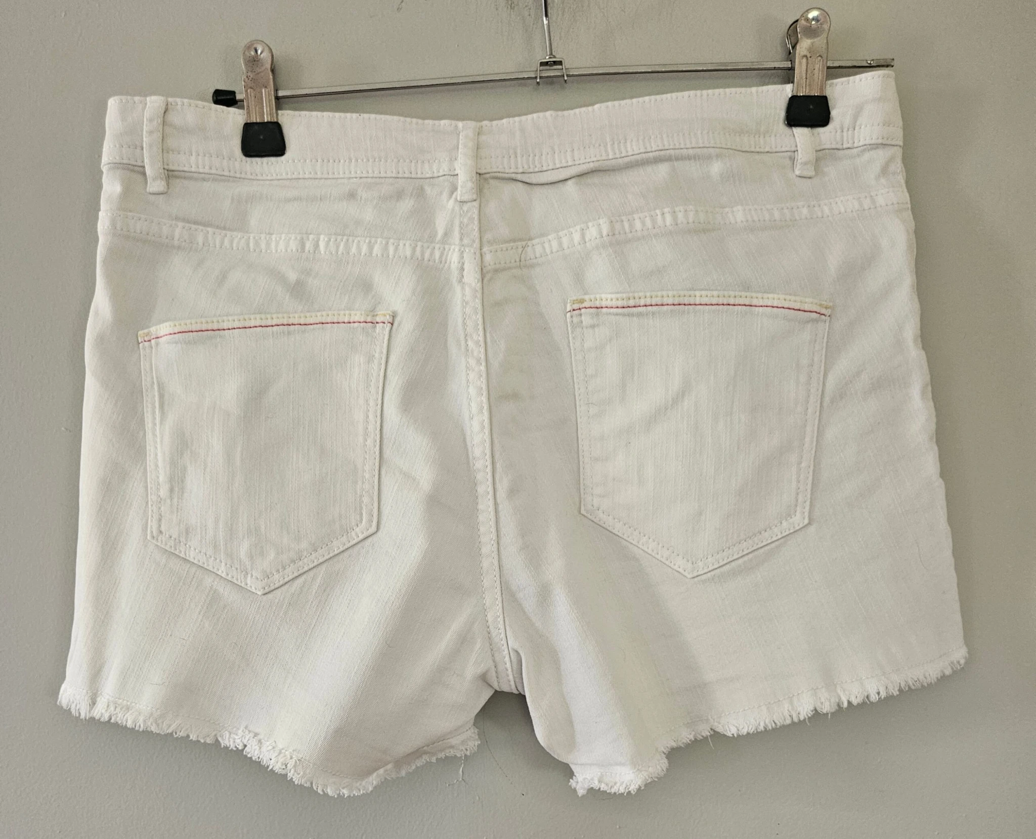 Short Esmara